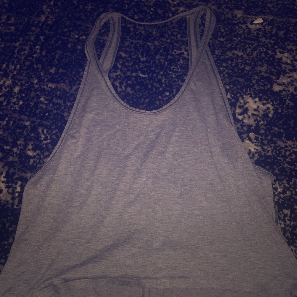 Lululemon Tank Size 8!